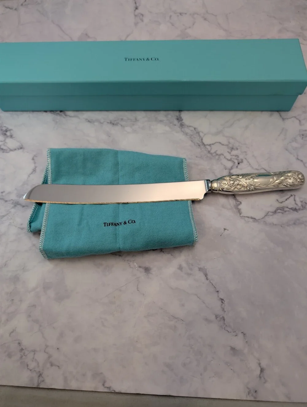 Tiffany & Co. Chrysanthemum Sterling Silver Cake Knife 12.5